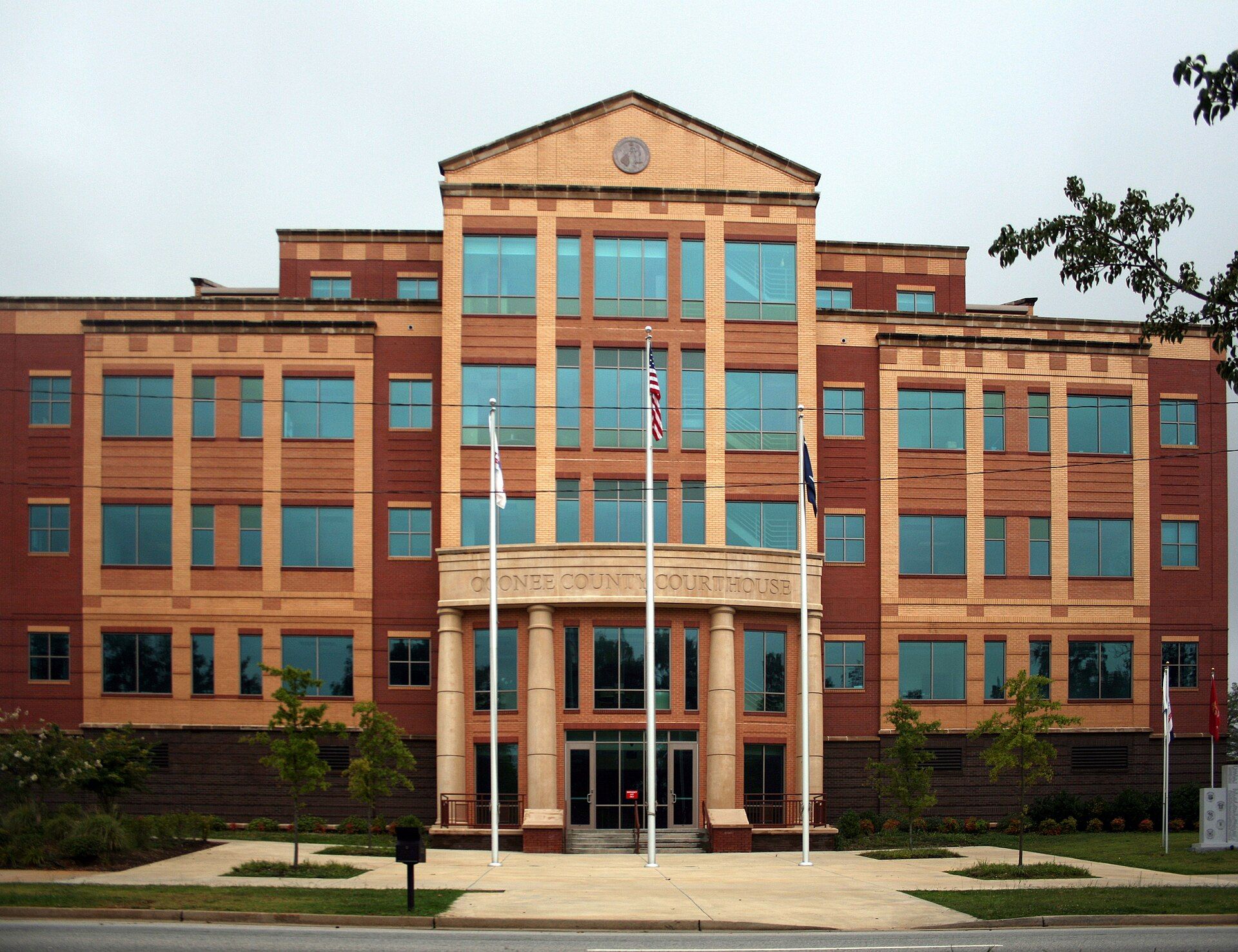 The Oconee County courthouse in Walhalla, a brick building with a columned entrance